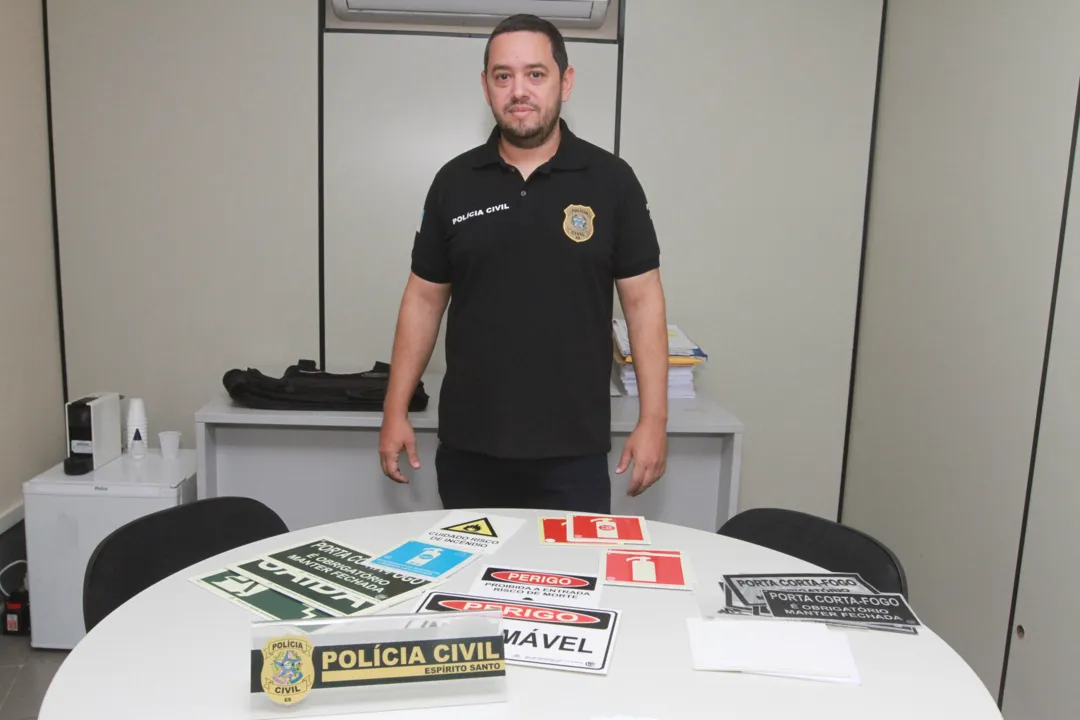 Imagem ilustrativa da imagem Operação da polícia recolhe 30 mil placas
