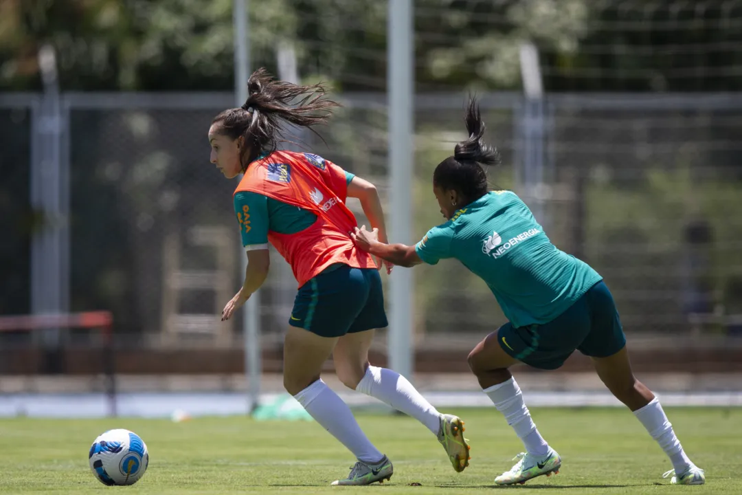 Imagem ilustrativa da imagem Brasil encara Colômbia na final da Copa América Feminina neste sábado