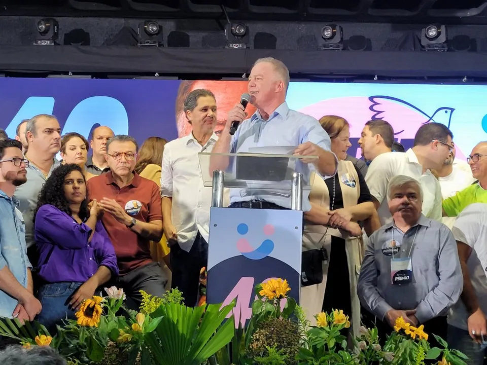 Imagem ilustrativa da imagem Casagrande oficializa candidatura à reeleição