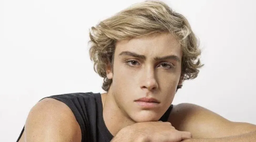 Imagem ilustrativa da imagem Modelo, sem habilitação, atropela e mata jovem de 16 anos no Rio