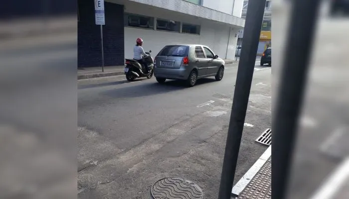 Imagem ilustrativa da imagem Lojistas reclamam de flanelinha