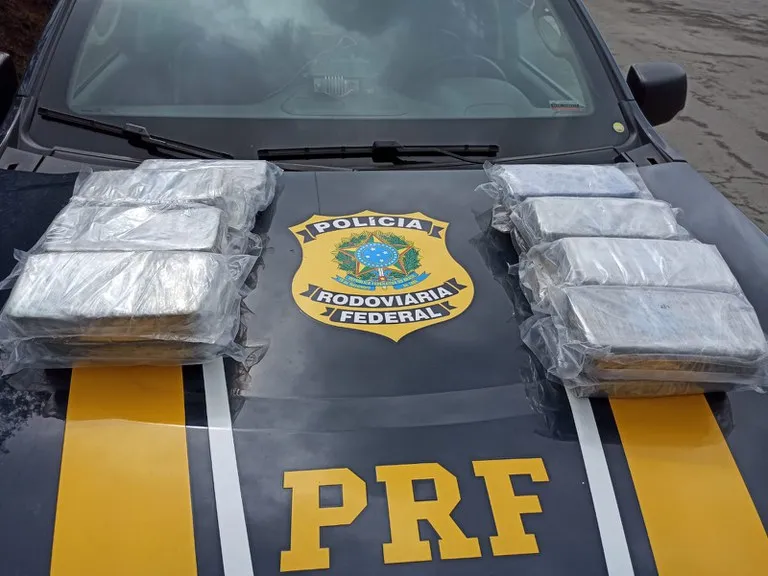 Imagem ilustrativa da imagem Polícia apreende 15kg de cocaína em carro na Rodovia do Contorno