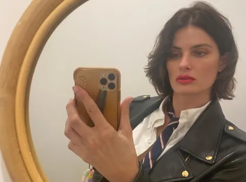 Imagem ilustrativa da imagem Isabeli Fontana diz que teve supostos encontros com alienígenas