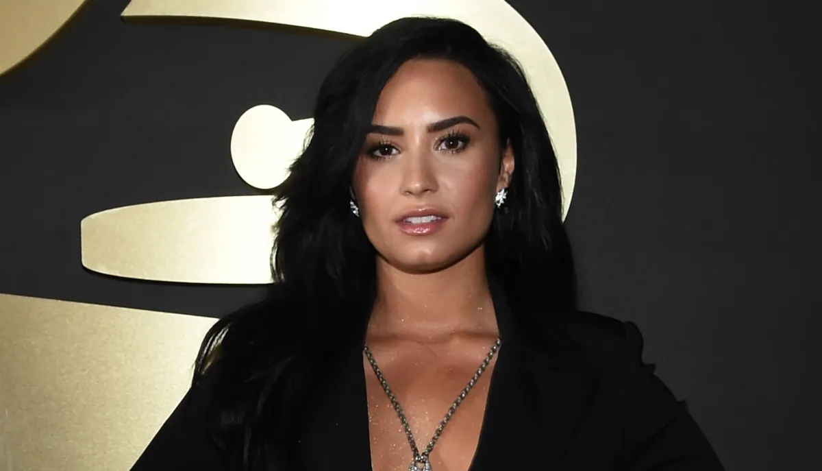 Imagem ilustrativa da imagem Demi Lovato relembra estupro na adolescência, quando era estrela da Disney