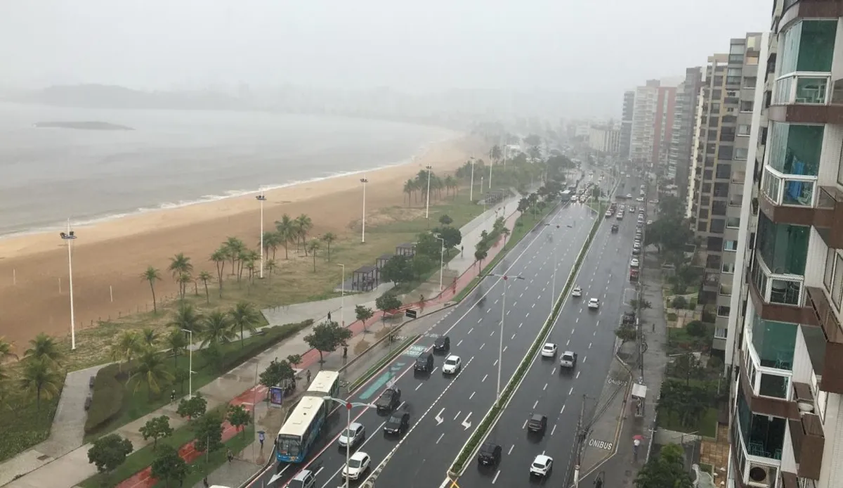 Imagem ilustrativa da imagem Cidades do Espírito Santo recebem alerta de chuva forte; Veja a lista