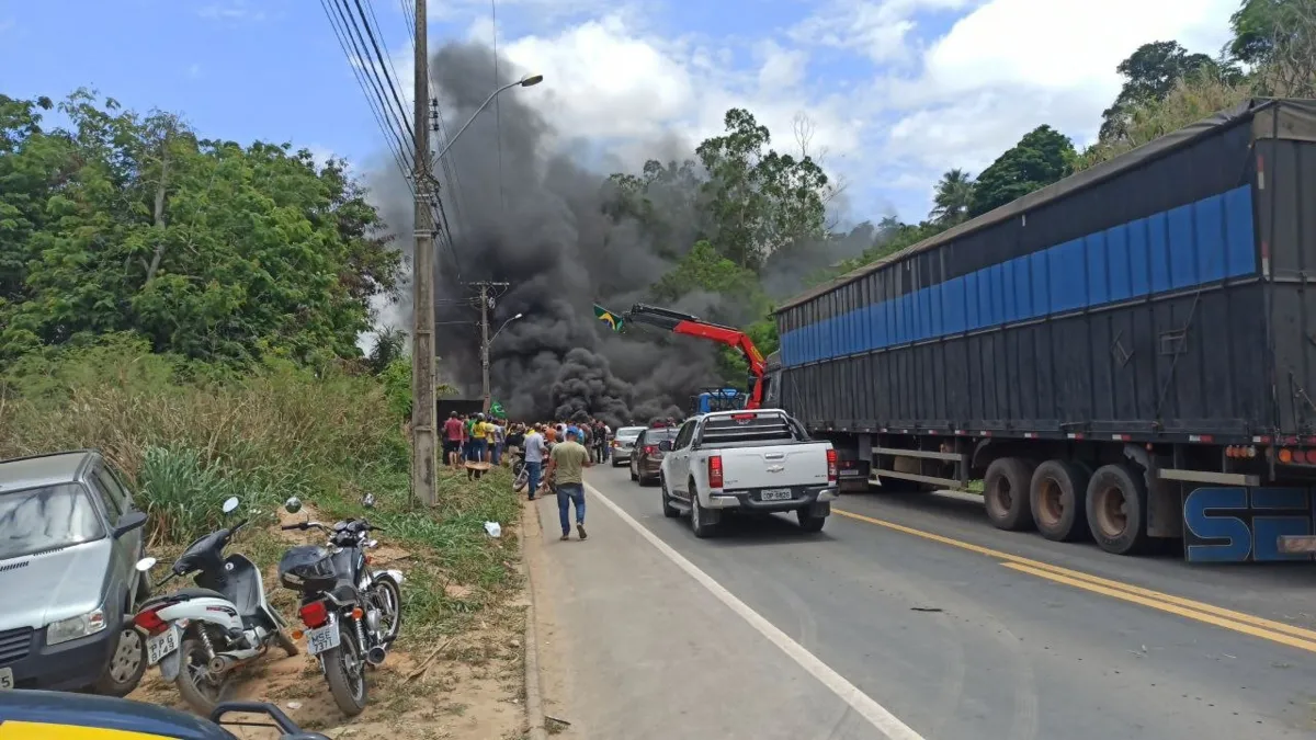 Imagem ilustrativa da imagem Se necessário, ES vai usar a Polícia Militar para liberar rodovias interditadas