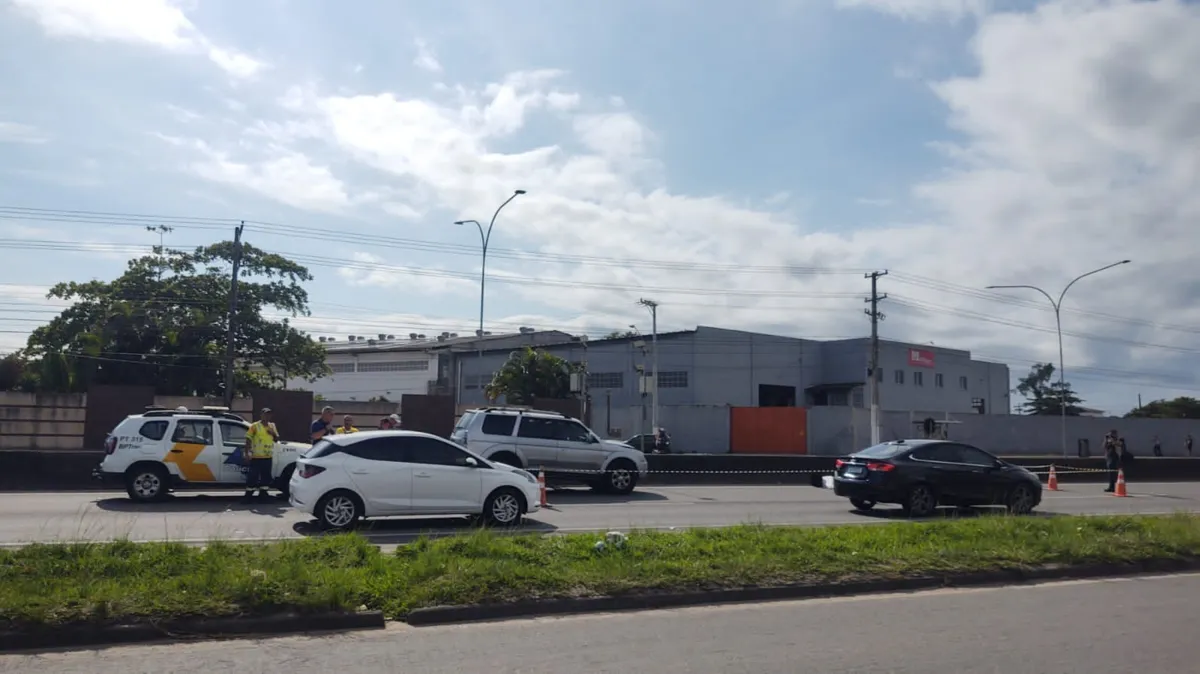 Imagem ilustrativa da imagem Idosa morre após ser atropelada ao atravessar rodovia em Vila Velha
