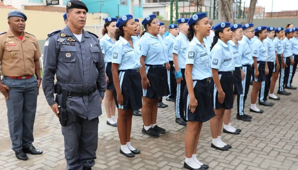 Imagem ilustrativa da imagem Escola em Cariacica será cívico-militar a partir de 2023