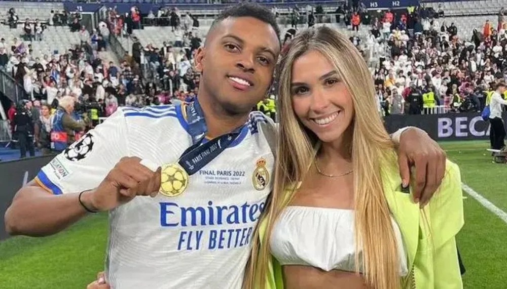 Imagem ilustrativa da imagem Influenciadora anuncia fim de namoro com Rodrygo na véspera da estreia na Copa