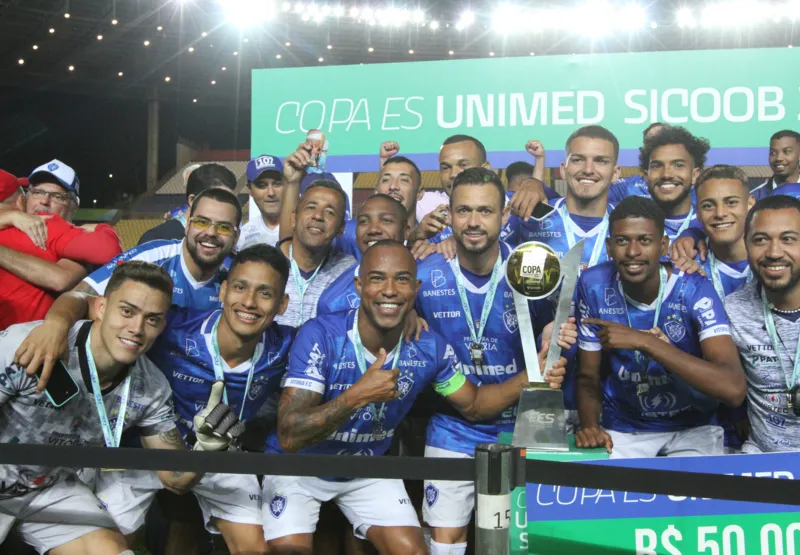 Vitória X Rio Branco

Vitória é campeão da Copa Espírito Santo