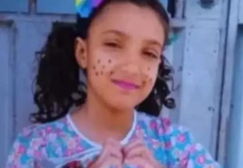 Bárbara Victória Vitalino Rodrigues, de 10 anos, saiu para comprar pão no último domingo (2) e desapareceu, em Ribeirão das Neves, região metropolitana de BH