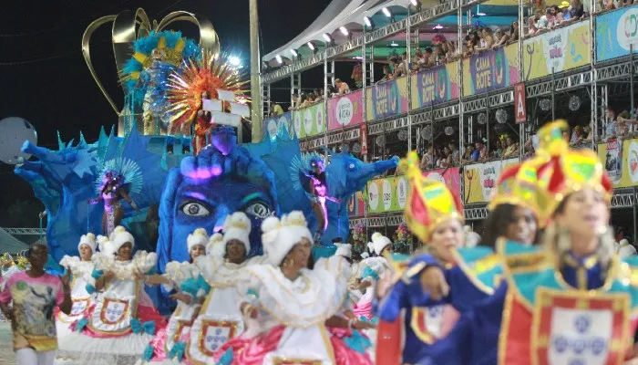 Imagem ilustrativa da imagem Carnaval de Vitória: ordem dos desfiles definida e poucos ingressos disponíveis