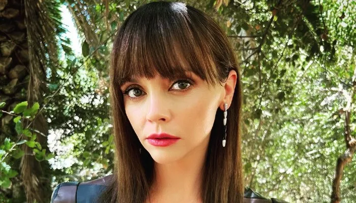 Imagem ilustrativa da imagem Christina Ricci é liberada de pagar pensão ao ex-marido