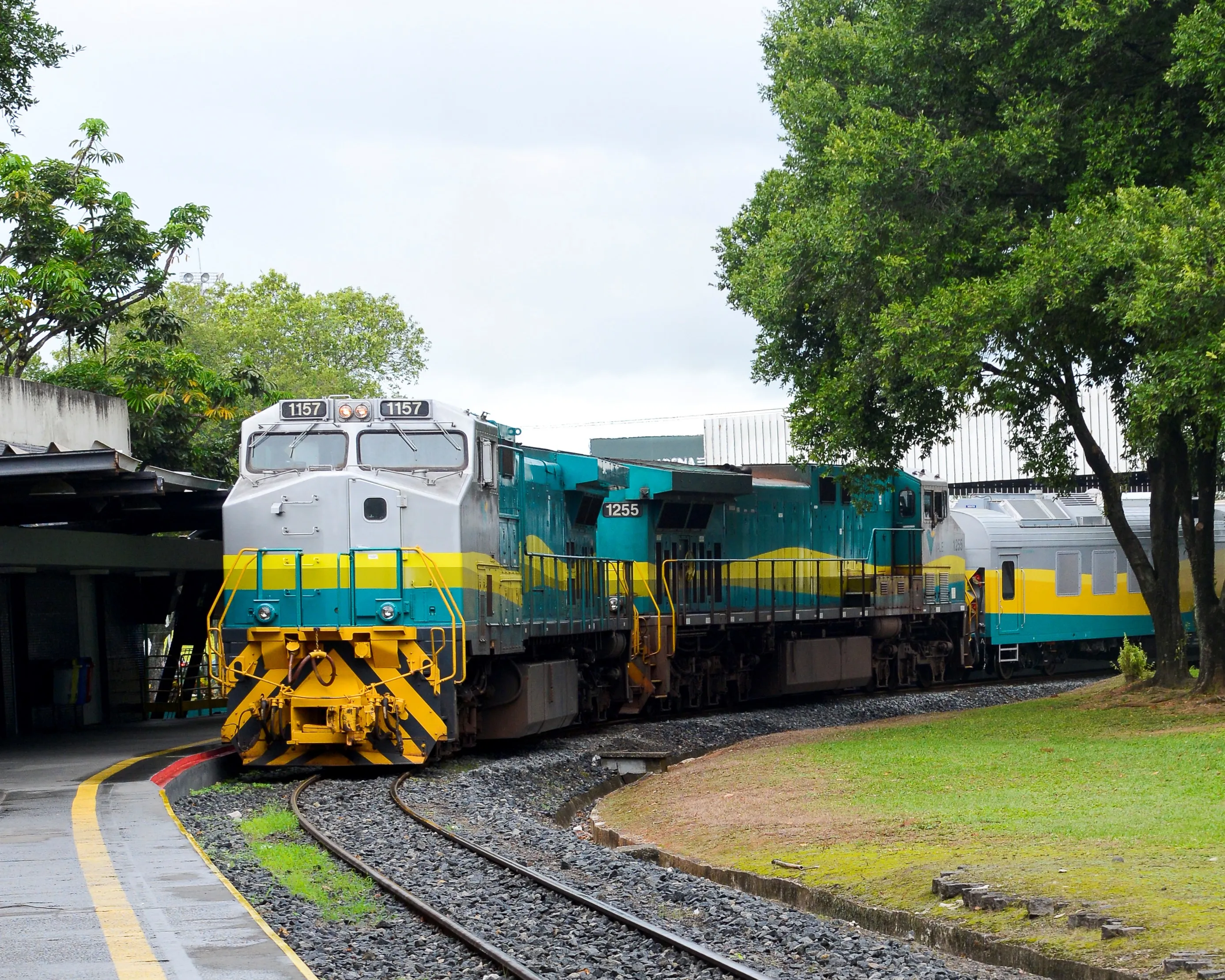 Imagem ilustrativa da imagem Vale suspende viagens de trem após fortes chuvas no ES