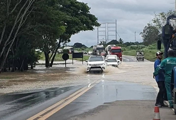 Imagem ilustrativa da imagem Chuva forte: confira a situação das rodovias no ES
