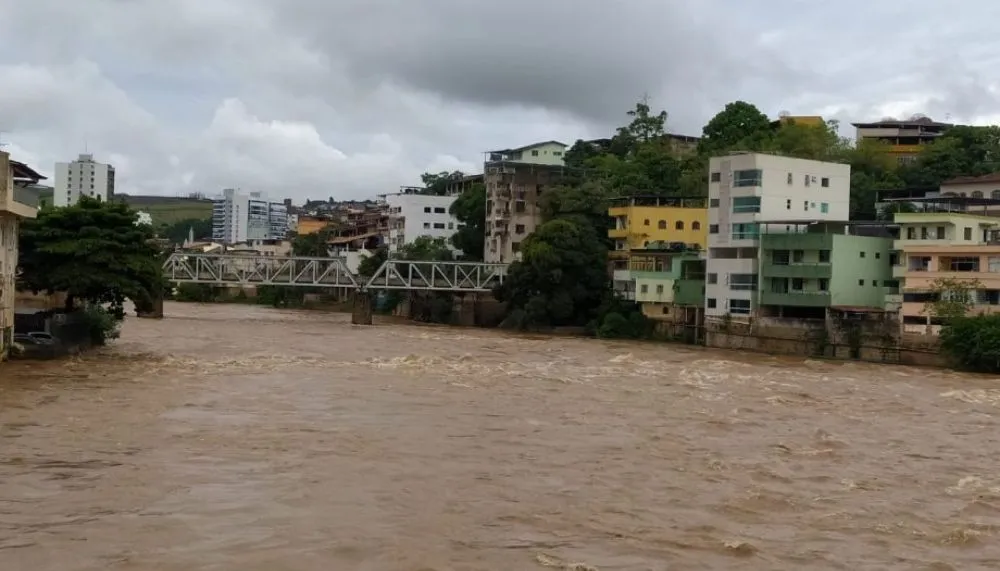 Imagem ilustrativa da imagem Defesa Civil de Cachoeiro alerta para perigo de mergulhar no Rio Itapemirim
