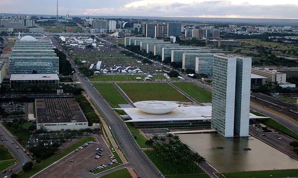 Imagem ilustrativa da imagem Acesso à Esplanada dos Ministérios está fechado a partir da Rodoviária