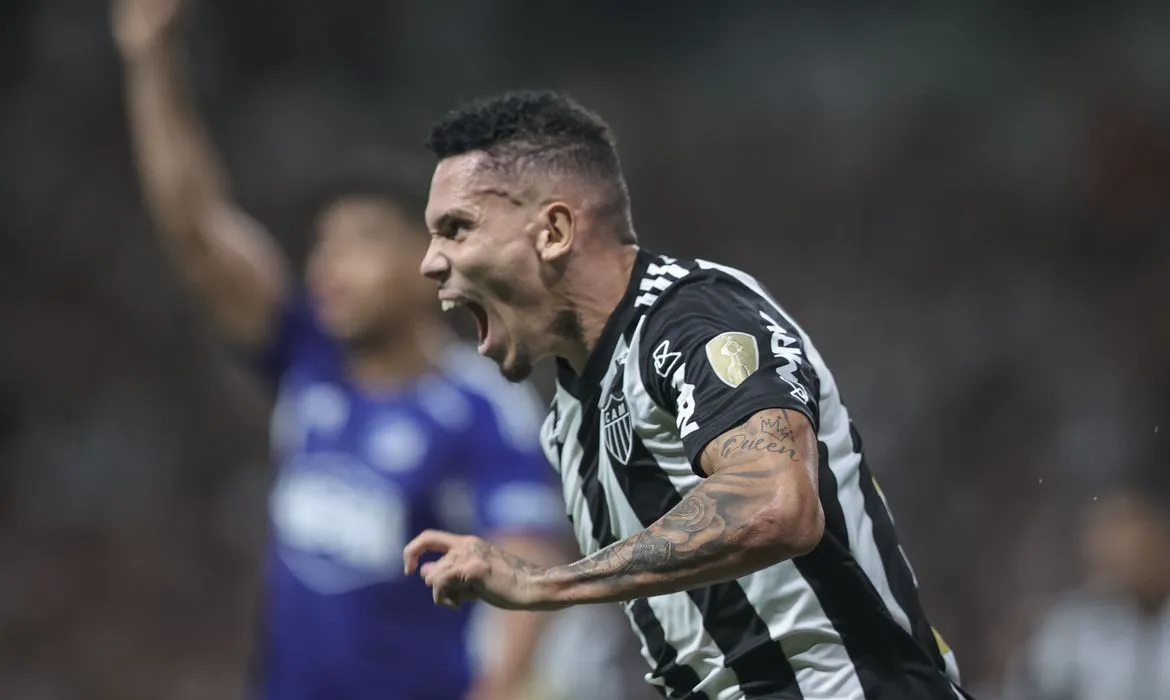 Imagem ilustrativa da imagem Paulinho decide e Atlético-MG chega à fase de grupos da Libertadores