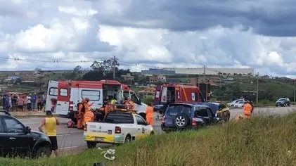 Imagem ilustrativa da imagem Roda de caminhão solta, atinge quatro crianças e uma morre na BR-040, em MG