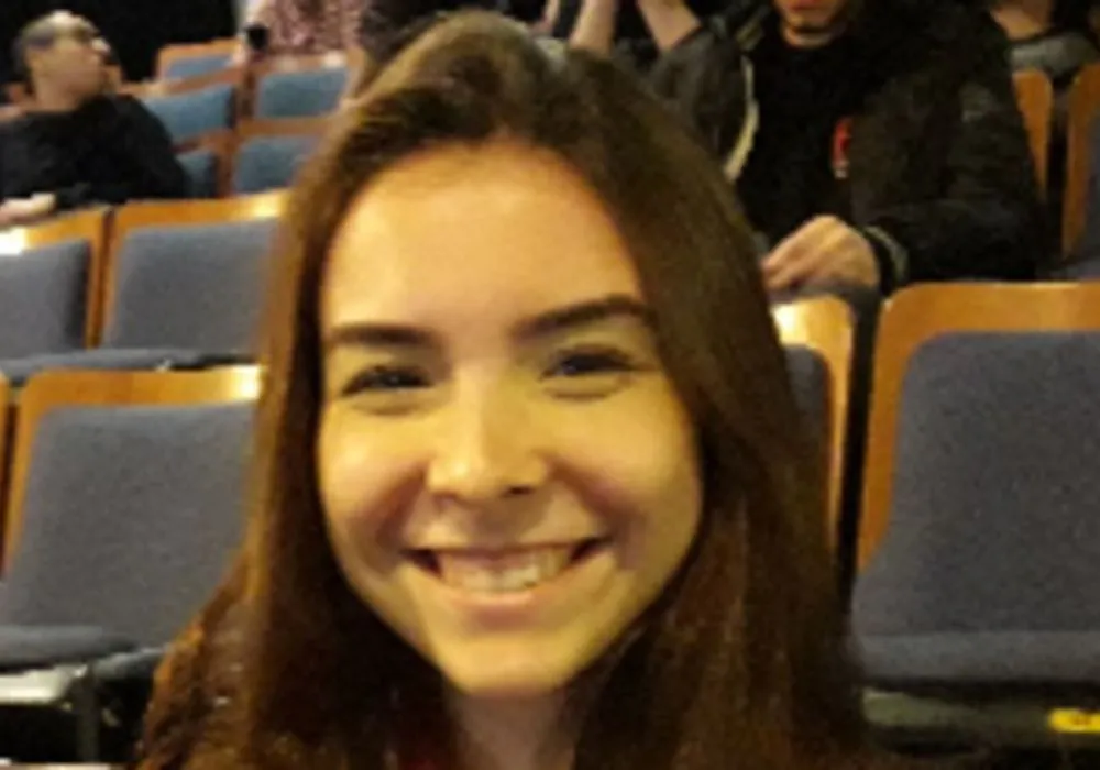 Imagem ilustrativa da imagem Aluna acusada de desviar de dinheiro de formatura é denunciada por estelionato