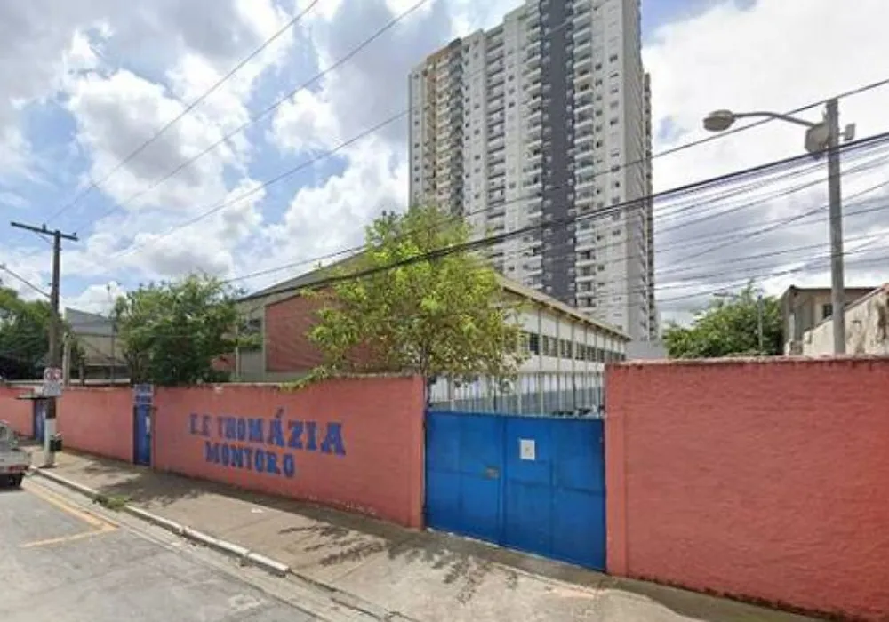 Imagem ilustrativa da imagem Estudantes farão vigília na escola onde professora foi morta em SP