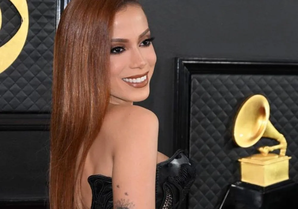 Imagem ilustrativa da imagem Anitta e Warner rompem parceria após 11 anos
