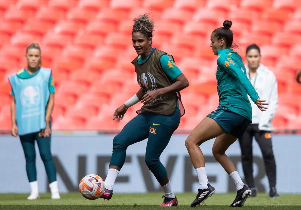 Imagem ilustrativa da imagem Brasil encara Inglaterra, em Wembley, de olho na Copa do Mundo Feminina