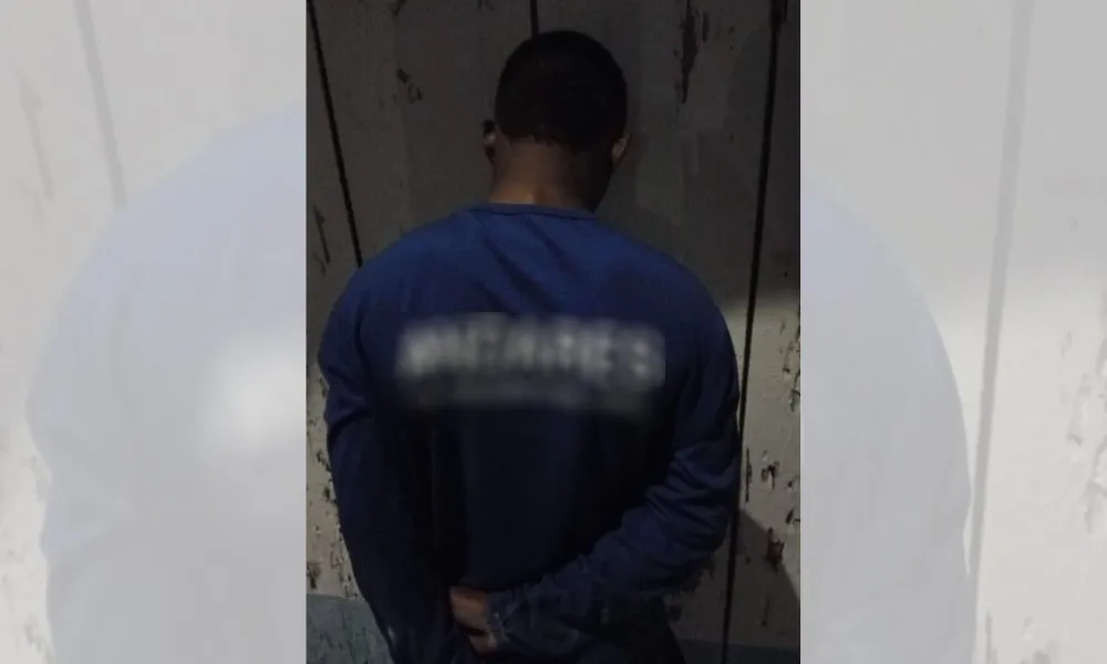 Imagem ilustrativa da imagem Criminosos usam uniformes de policiais e prefeitura para praticar crimes