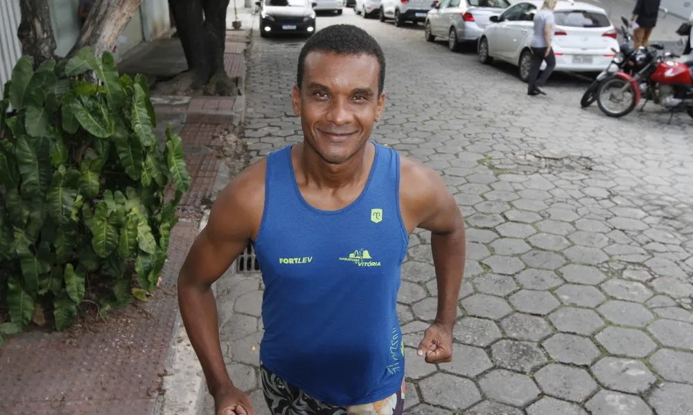 Imagem ilustrativa da imagem “Correr me tirou da depressão”, diz vigilante que perdeu 54kg