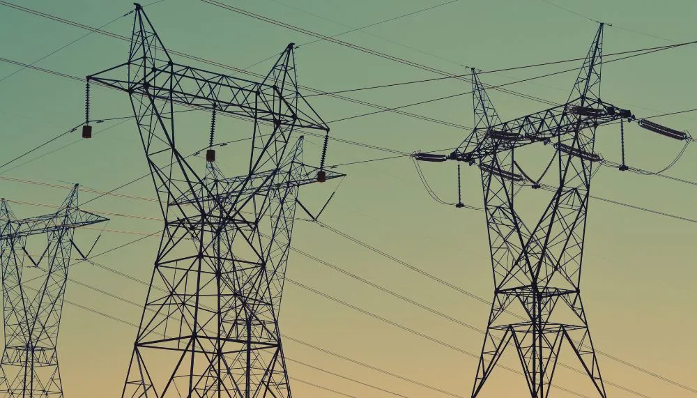 Imagem ilustrativa da imagem Trabalhador morre após sofrer descarga elétrica em subestação de energia