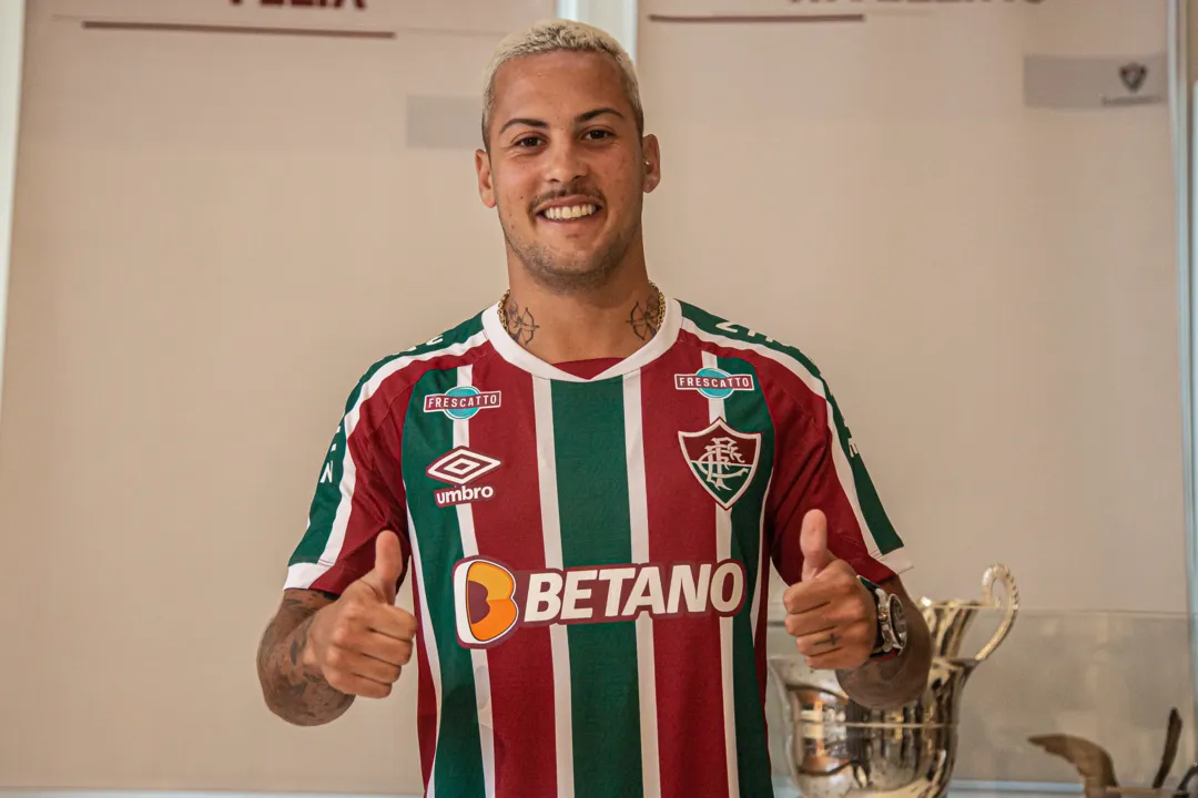 Imagem ilustrativa da imagem Guga troca o Galo pelo Fluminense