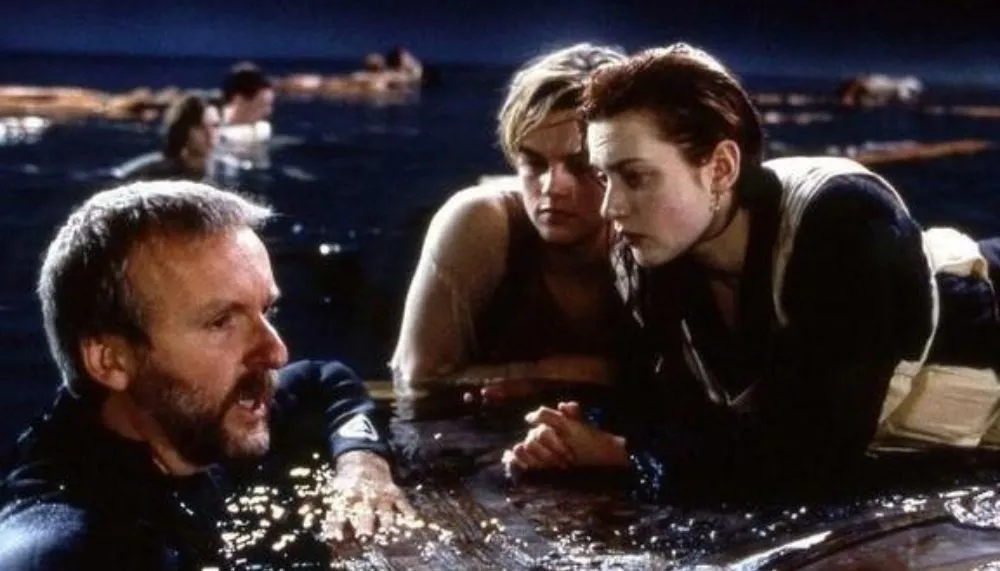 Imagem ilustrativa da imagem Jack e Rose não caberiam na mesma porta, diz documentário de "Titanic"