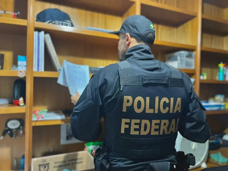 Imagem ilustrativa da imagem Vandalismo em Brasília: Polícia Federal cumpre quatro mandados de prisão no ES