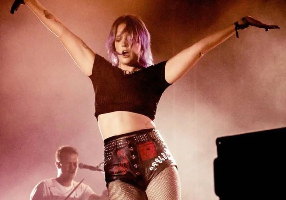 Imagem ilustrativa da imagem Tove Lo, Rise Against e Yungblud farão shows em SP paralelos ao Lollapalooza
