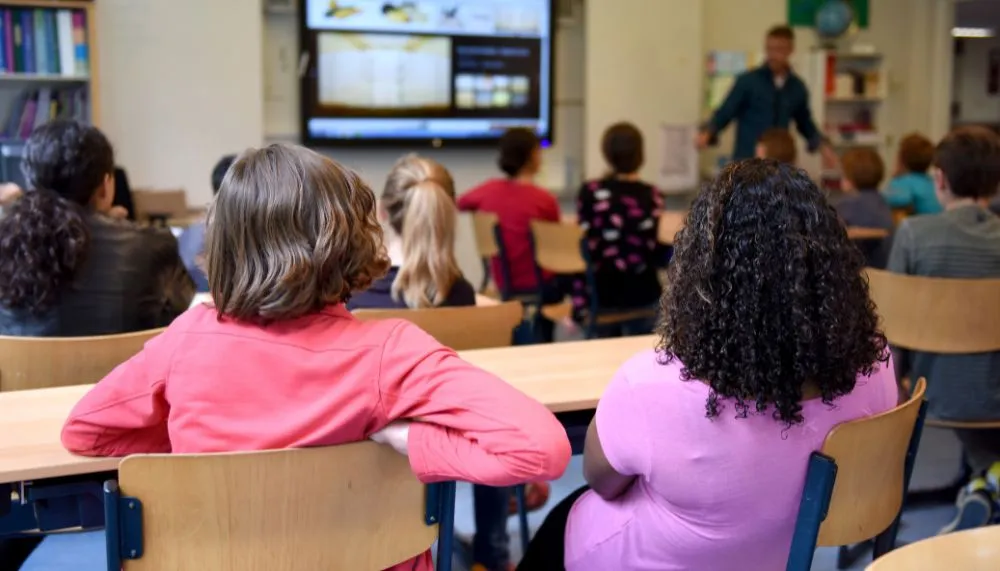 Imagem ilustrativa da imagem “Um dia sem aula já faz diferença”, afirma secretária de Educação