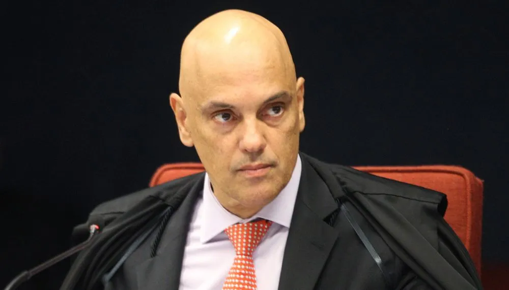 Imagem ilustrativa da imagem Alexandre de Moraes abre inquérito contra o senador Marcos do Val