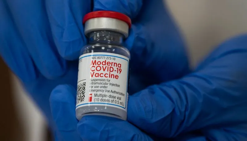 Imagem ilustrativa da imagem Pedido para uso emergencial da vacina bivalente da Moderna contra covid no País