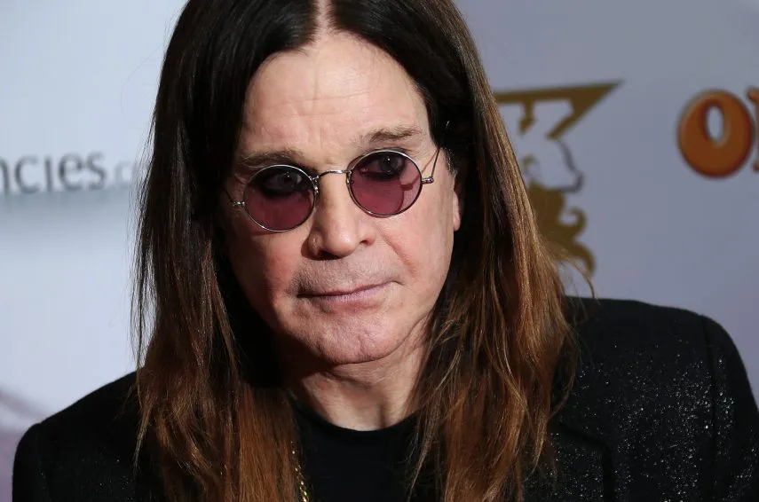 Imagem ilustrativa da imagem Ozzy Osbourne reclama do tratamento da imprensa sobre pausa na carreira
