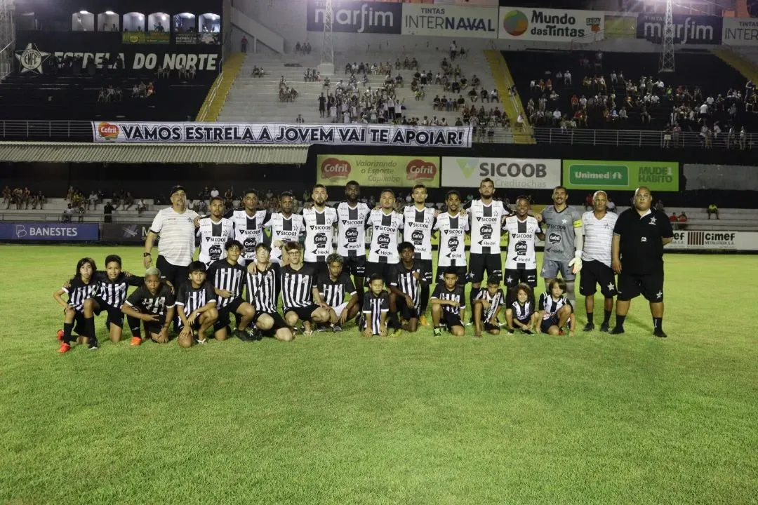 Imagem ilustrativa da imagem Estrela vence e se afasta da zona da degola do Capixabão