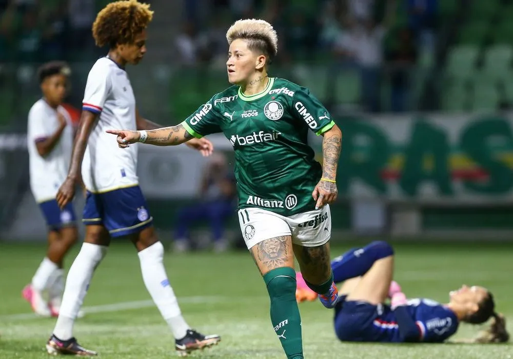 Imagem ilustrativa da imagem Palmeiras supera Bahia para assumir a liderança do Brasileiro Feminino