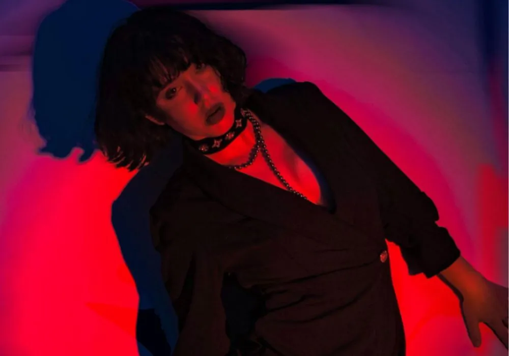 Imagem ilustrativa da imagem Alinne Garruth  revela seus medos em novo single