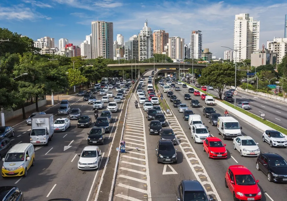 Imagem ilustrativa da imagem Vale a pena a volta do carro popular para o consumidor?