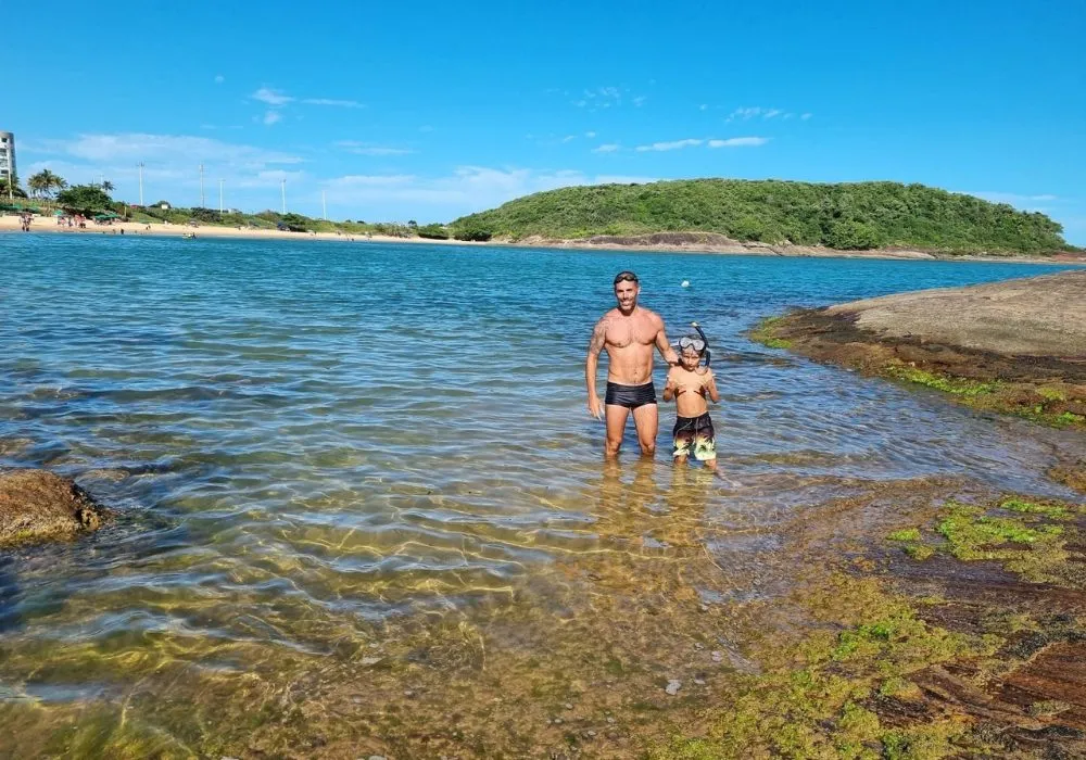 Imagem ilustrativa da imagem Mais de 50 praias e piscinas naturais em Guarapari