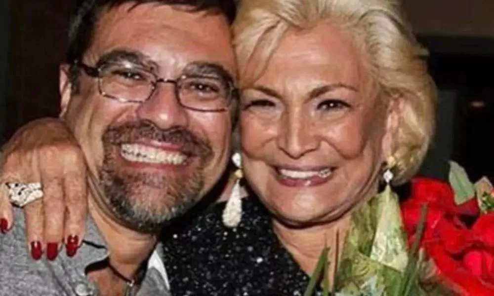 Imagem ilustrativa da imagem VÍDEO | Filho de Hebe Camargo desiste de vender todas as Mercedes da mãe