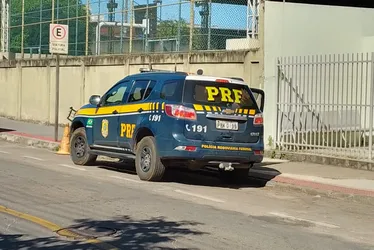 Imagem ilustrativa da imagem Polícia prende pai que invadiu casa e levou filha de 2 anos no ES