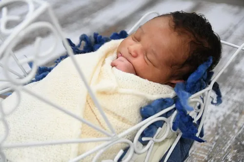 
          Imagem ilustrativa da imagem As histórias de quem vive a maternidade por trás das grades
          