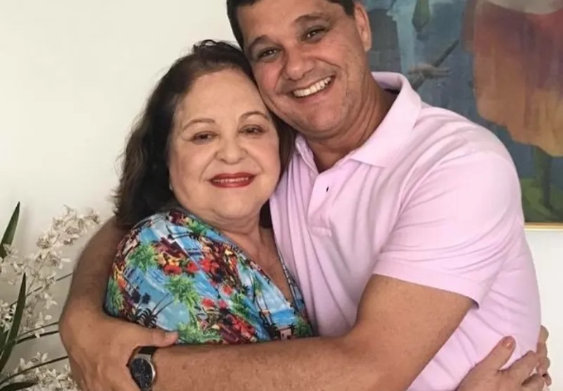 Ricardo Ferraço e a mãe, Marília