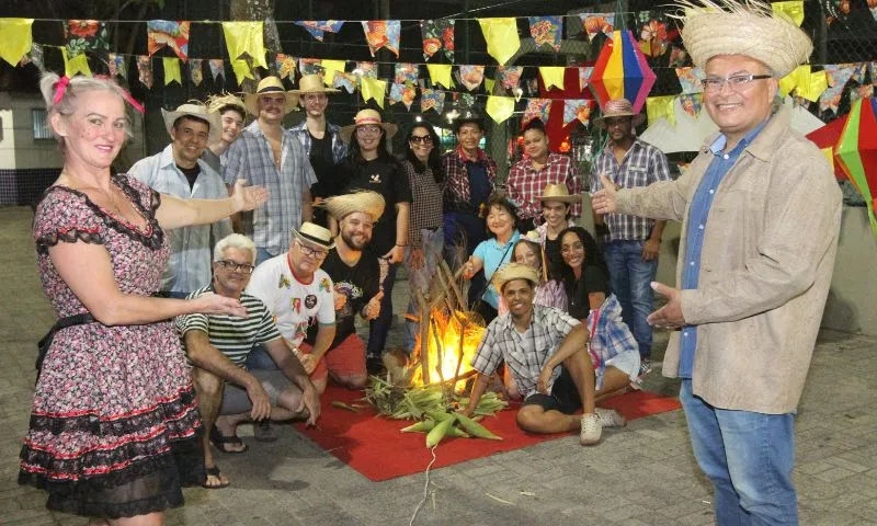 Imagem ilustrativa da imagem Arraiá em Jardim da Penha com comidas típicas e apresentação de quadrilhas