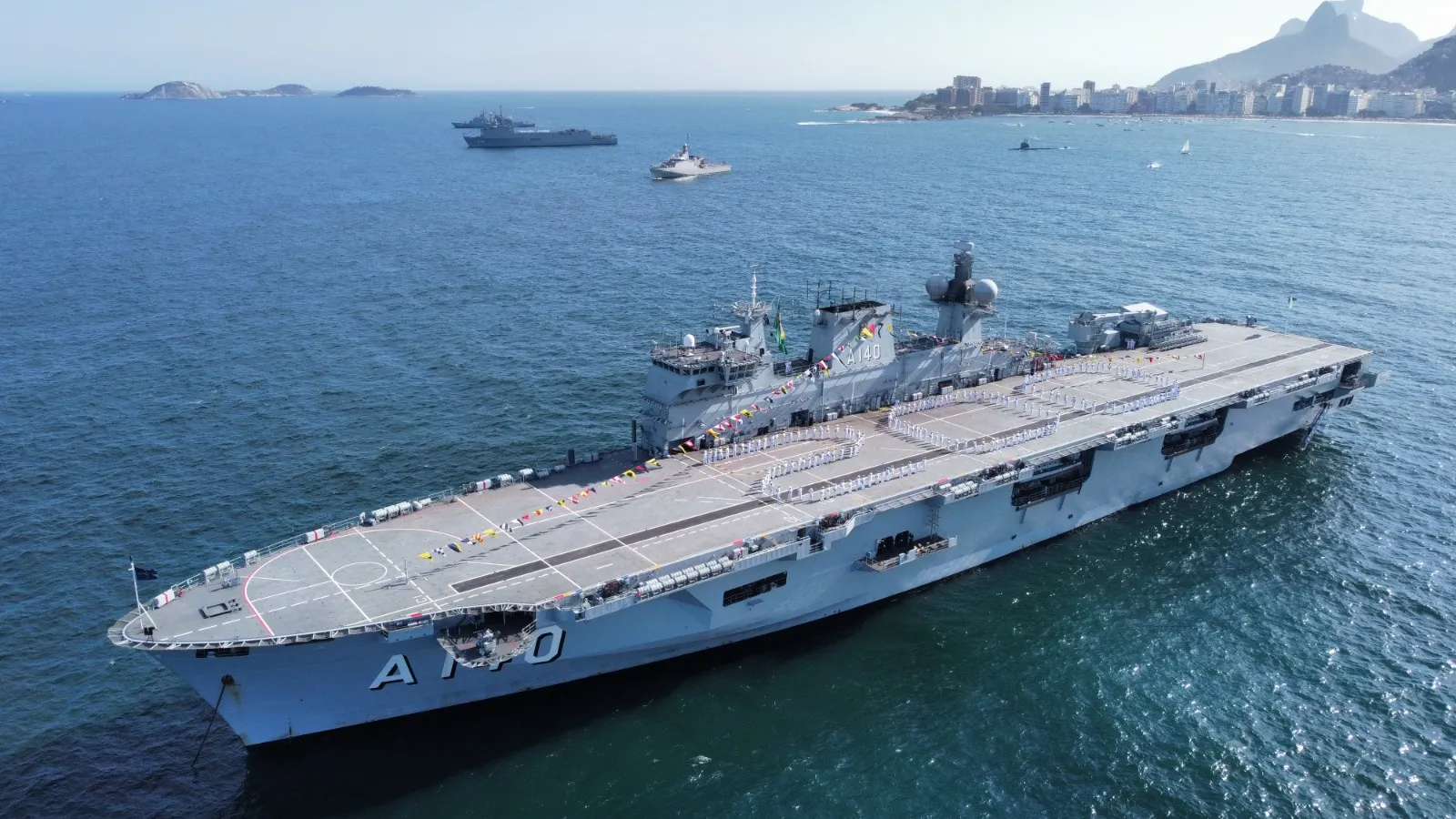 Imagem ilustrativa da imagem Dois navios militares abertos à visitação no Recife. Veja quando