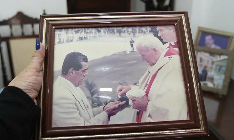 Imagem ilustrativa da imagem O que vi e vivi: “Conhecer o Papa foi o maior sonho que realizei”